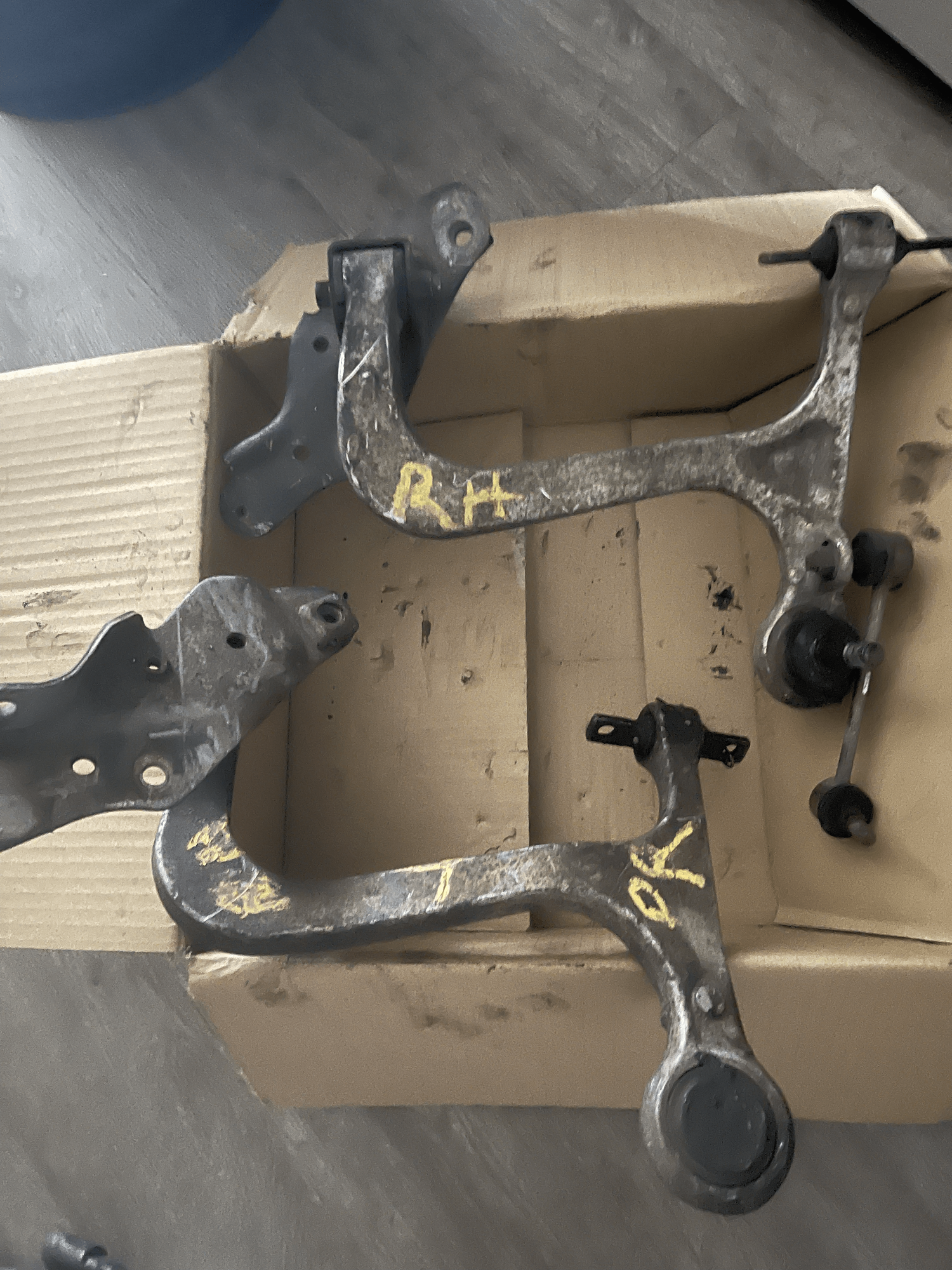 Miscellaneous - Evo VII OEM Parts - ECU, AC Comp, Suspension Arms, Steering Rack, Wheel Hub Knuckles - Used - All Years  All Models - Charlotte, NC 28204, United States