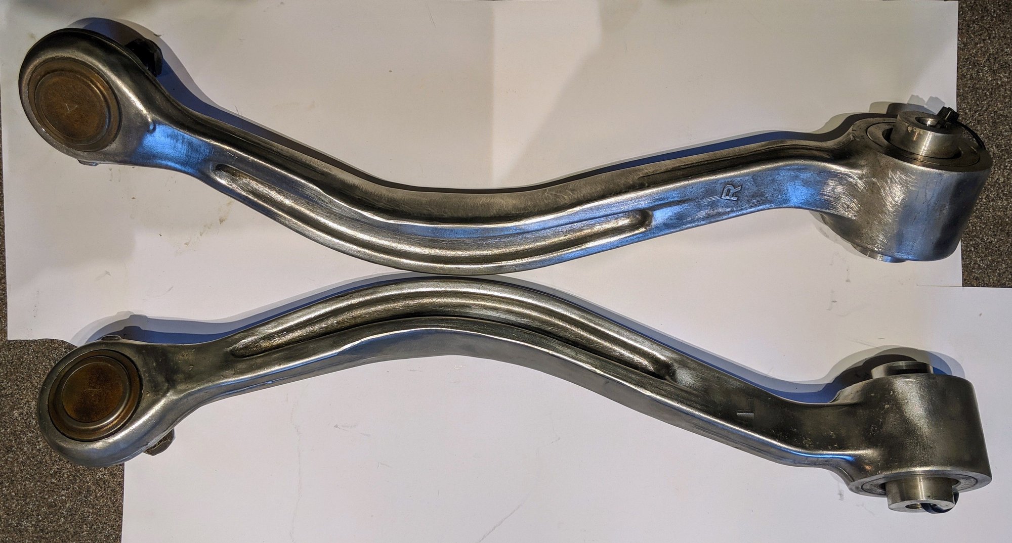 Drivetrain - Evo 8/9 rear trailing arms with Spherical Bushings - Used - 2003 to 2006 Mitsubishi Lancer Evolution - Buffalo Grove, IL 60089, United States