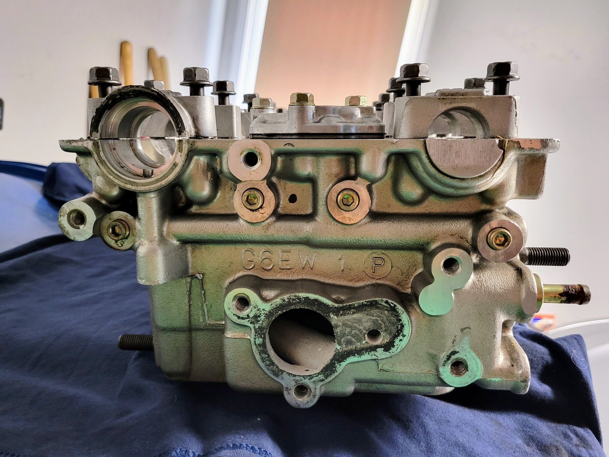 Engine - Internals - Evo 8 Cylinder Head - Used - 2003 to 2005 Mitsubishi Lancer Evolution - Reno, NV 89502, United States
