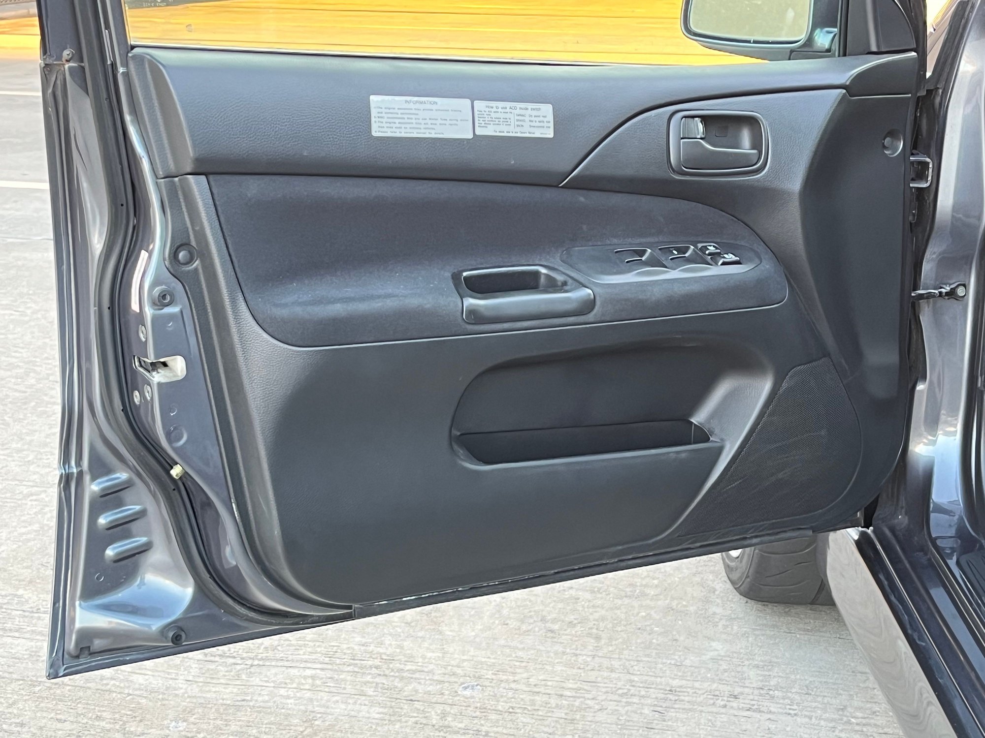 2006 Mitsubishi Lancer Evolution - 2006 Lancer Evolution 9 SE - Used - VIN JA3AH86C76U064999 - 100,139 Miles - 4 cyl - AWD - Manual - Sedan - Gray - Fort Myers, FL 33967, United States