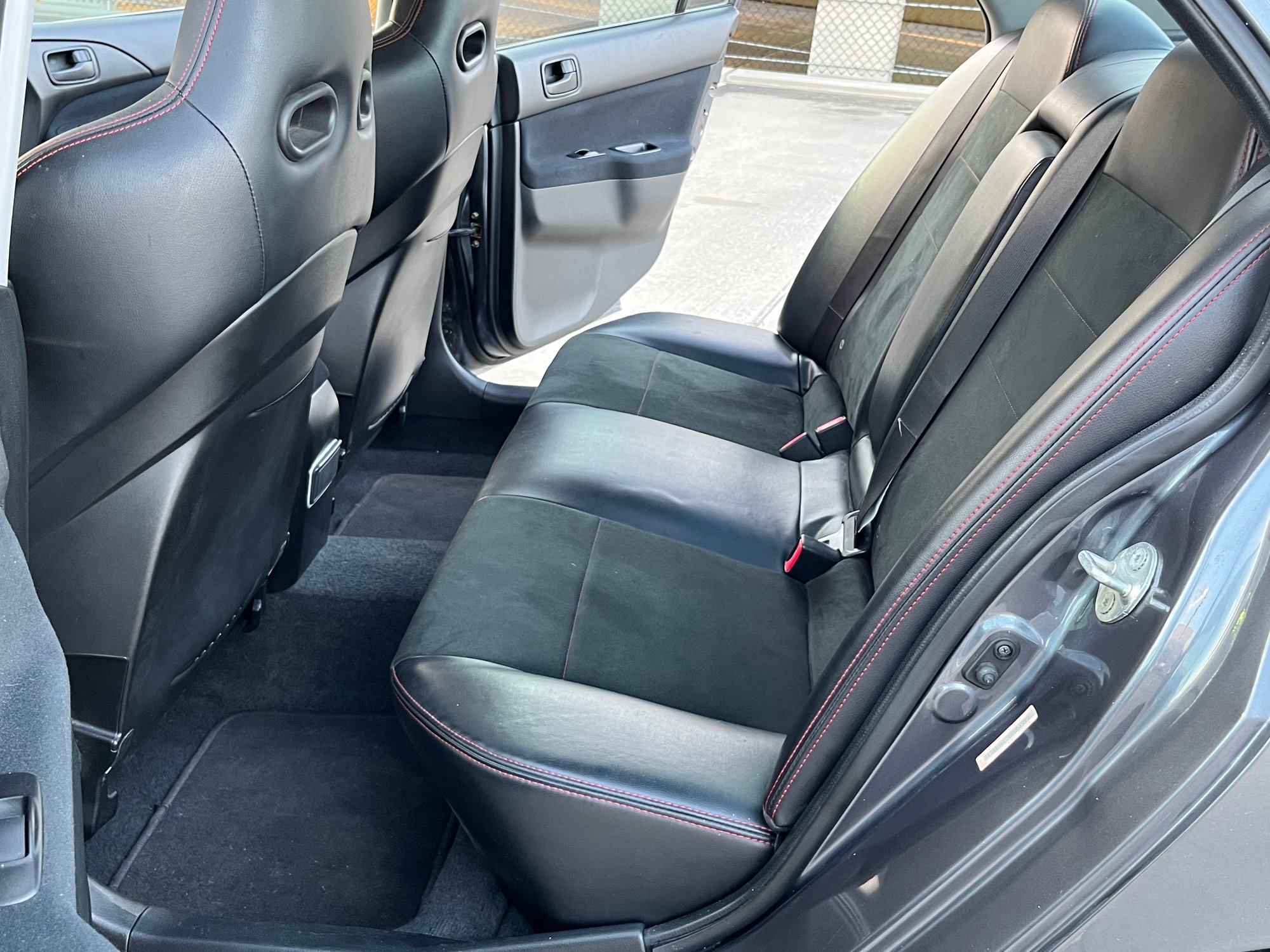 2006 Mitsubishi Lancer Evolution - 2006 Lancer Evolution 9 SE - Used - VIN JA3AH86C76U064999 - 100,139 Miles - 4 cyl - AWD - Manual - Sedan - Gray - Fort Myers, FL 33967, United States
