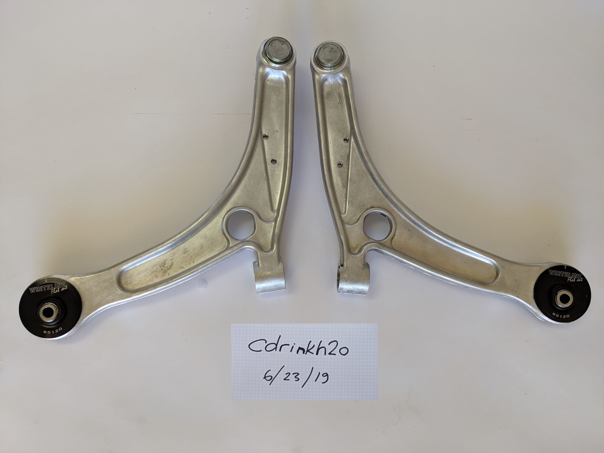 Steering/Suspension - Front LCA Lower Control Arms LH & RH with Whiteline Ball Joints - Used - 2003 to 2006 Mitsubishi Lancer Evolution - Moraga, CA 94556, United States