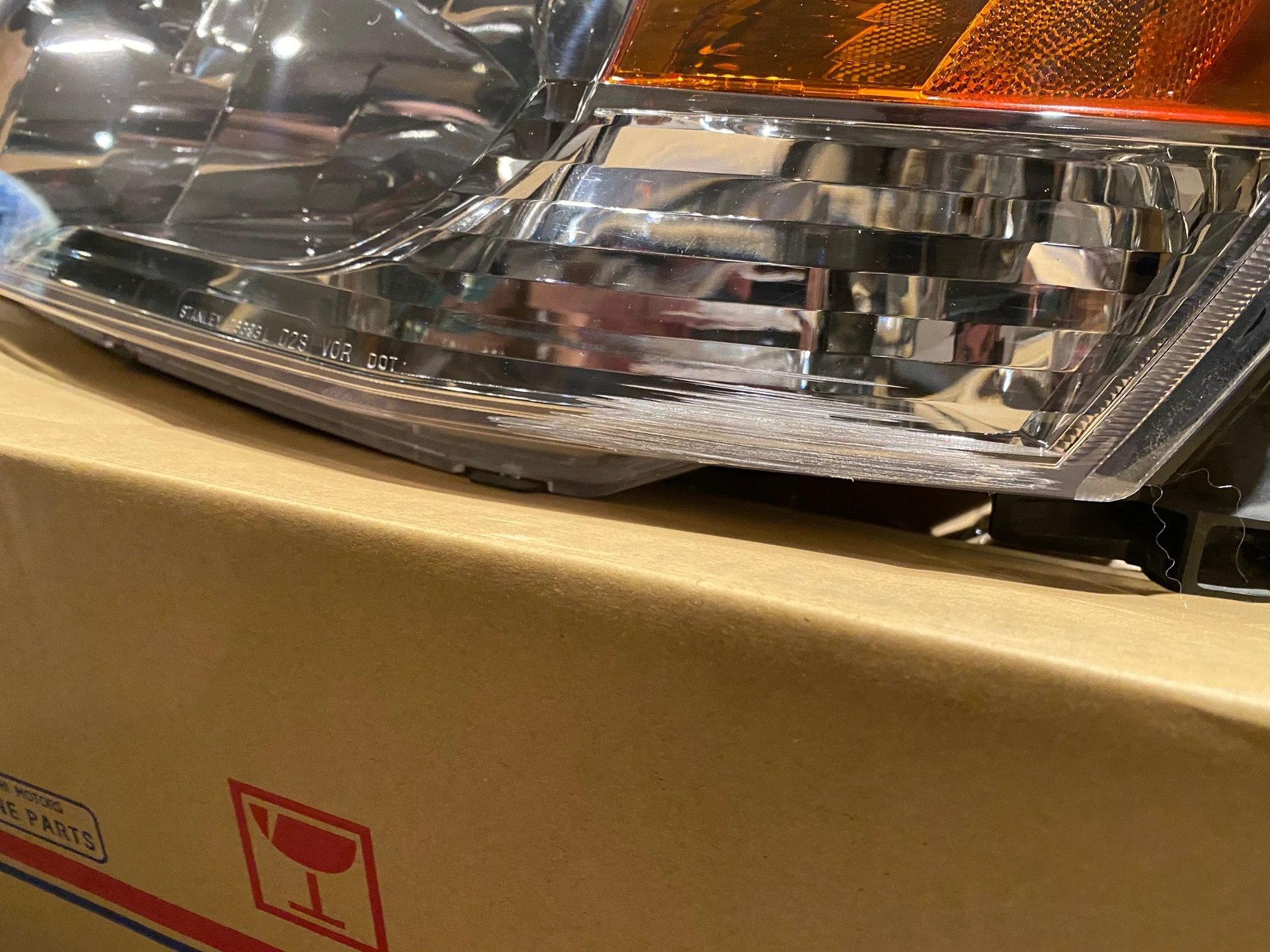 Exterior Body Parts - Stock Evo 8 Hid Headlights - Used - 2003 to 2006 Mitsubishi Lancer Evolution - Patchogue, NY 11772, United States