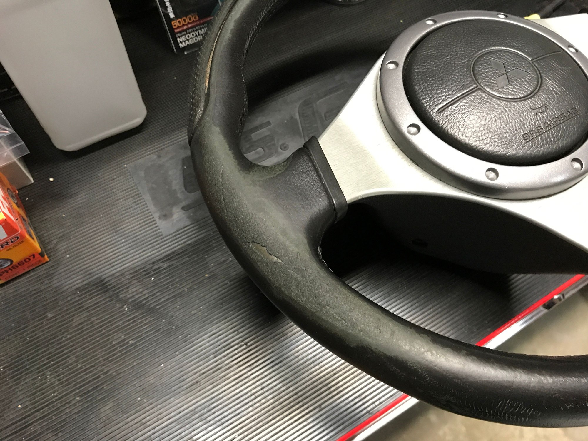 Interior/Upholstery - JDM Evo 7 steering wheel - Used - 2003 to 2006 Mitsubishi Lancer Evolution - Spotswood, NJ 08884, United States