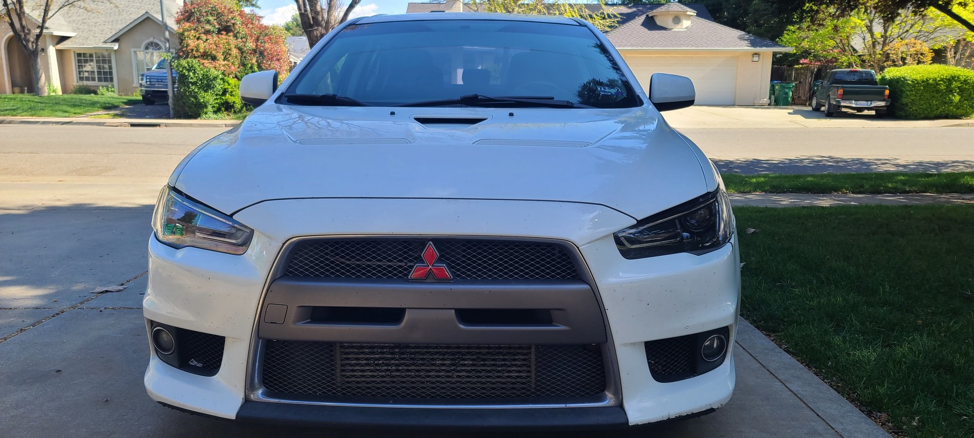2010 Mitsubishi Lancer Evolution - 2010 Mitsubishi Lancer Evolution MR SST - Used - VIN JA32W5FV5AU030725 - 124,000 Miles - 4 cyl - AWD - Automatic - Sedan - White - Chico, CA 95973, United States
