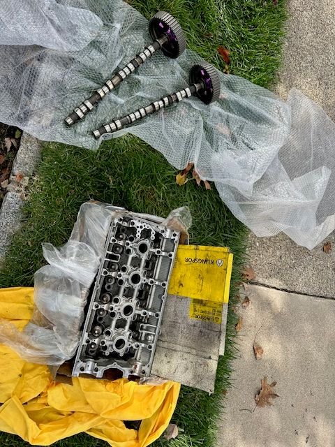 Engine - Internals - Evo 8 Head - Used - 0  All Models - Lincoln Park, NJ 07035, United States