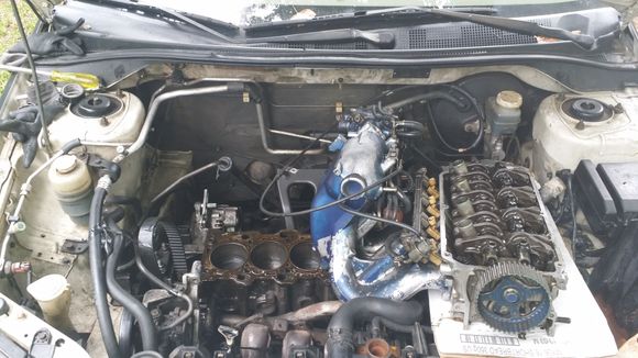 Now remember guys this is the work of a first timer, and at this point in the process, I'm so excited and thrilled about what I'm seeing...wow I've never removed and engine head before lol. One thing I'm experiencing with this Lancer is there's a first time for everything, and, you learn something new everyday. Guess that's 2 things.
