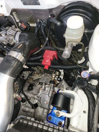 i can switch to battery under the seat (only)...