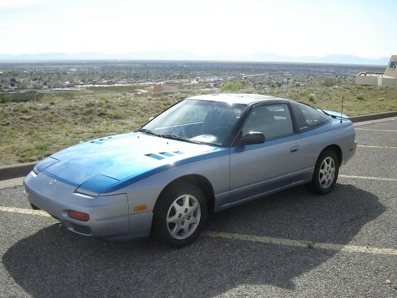 Last picture at the Space Museum parking lot, overlooking the Tularosa Basin.  

While taking the pics at the Space Museum, I realized how many used condoms there were on the ground.  Yeah, they have some classy people in New Mexico.
