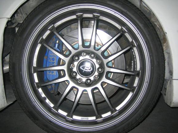 Rota SVN 18x9, fits 245, 255 or 265 tires.

Endless 6 pot BBK - FTW!