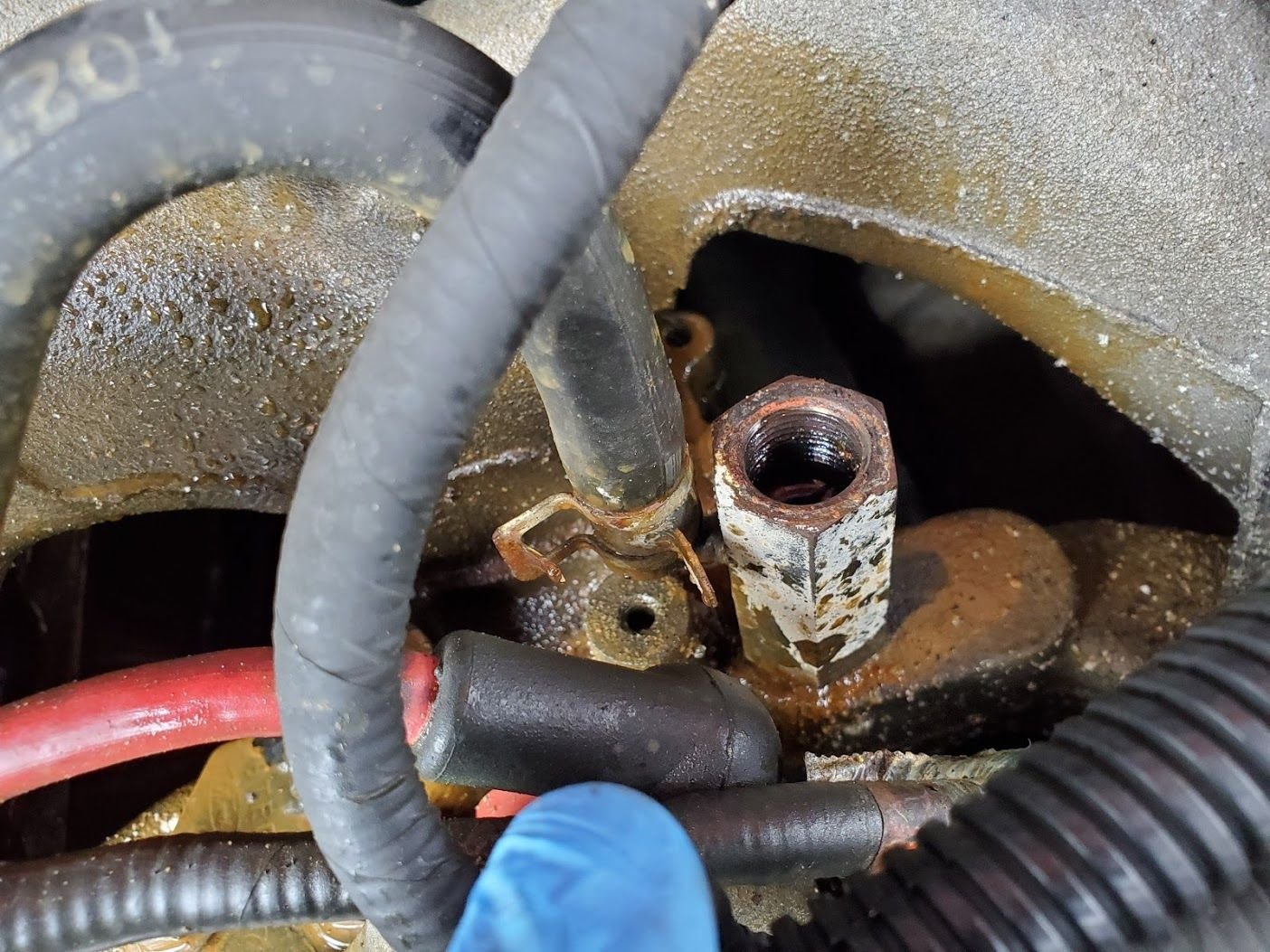 Need help IDing part 1998 F150 5.4L coolant leak from pinhole in tube