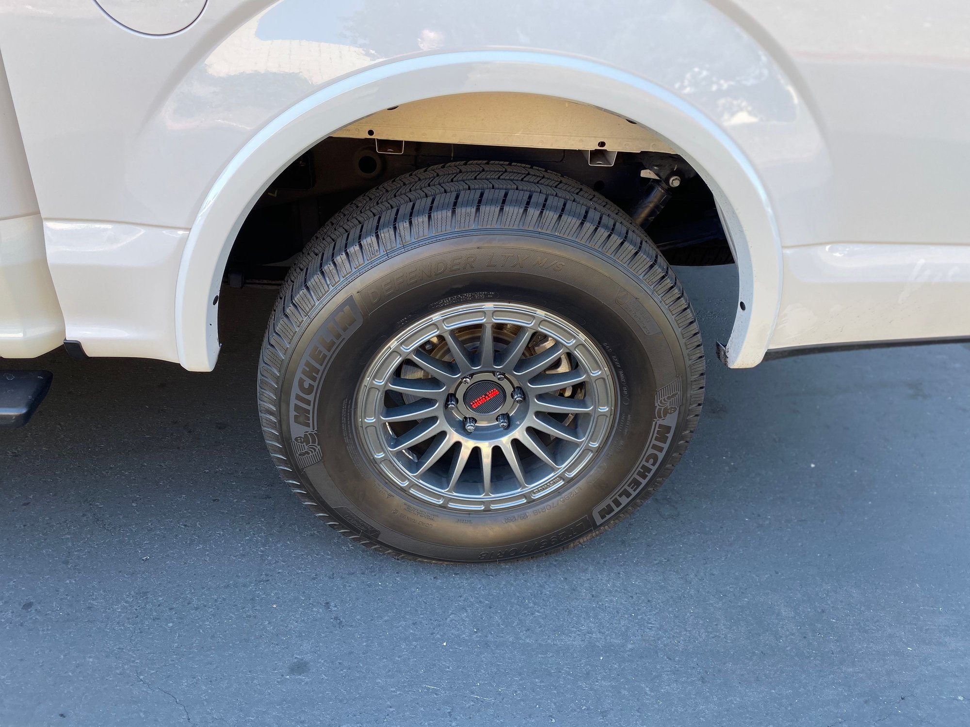 For sale 18” method 314 on 295/70R18 Michelin Defender LTX Ford F150