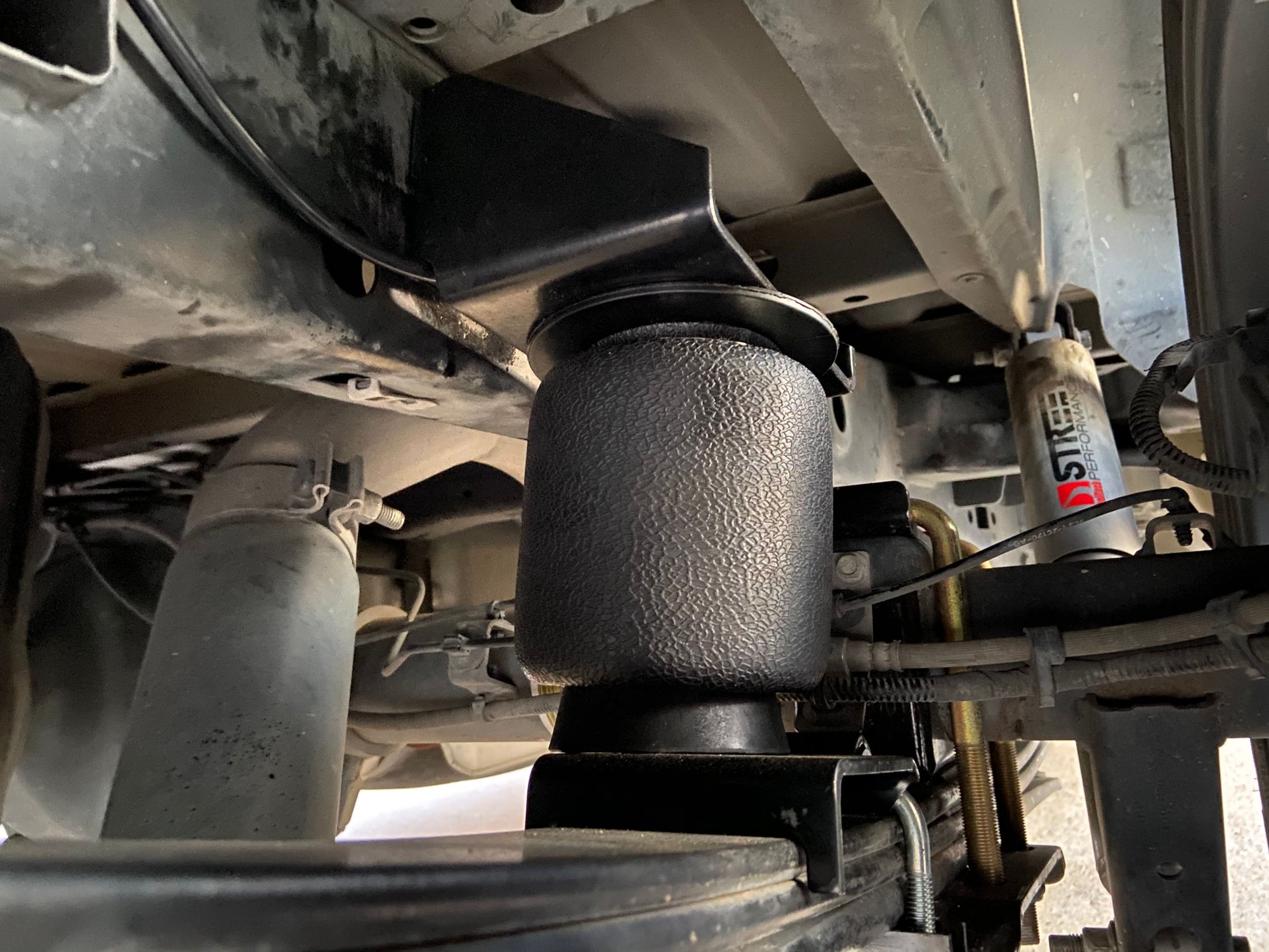 Installed my helper bags.... Air lift 59210 kit on 2018 f150 Ford F150 Forum Community of