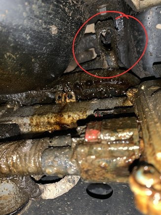 Can someone identify this oil leak? 2012 5.0L - Page 2 - Ford F150
