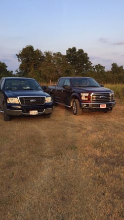 Here's my '04 XL next to my dads '15 4x4