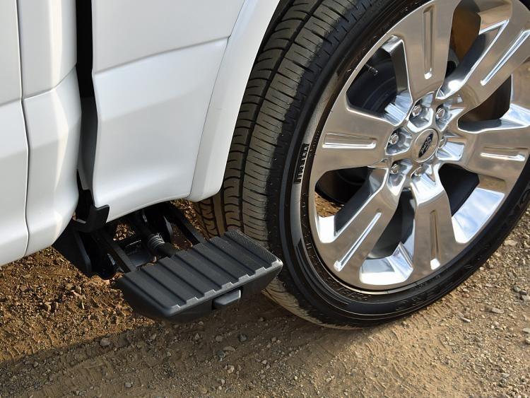 201517 Retractabel 5.5 side step Ford F150 Forum Community of Ford