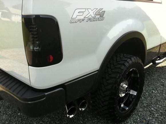 FX4 3