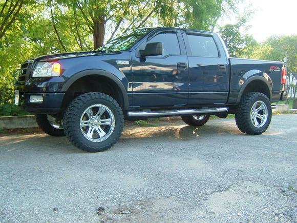 20x10 incubus brawns wrapped in 35x12.50 toyo m/t's