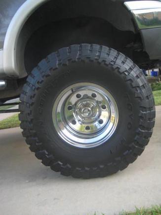 38 inch TOYO tires 16x12 Wheels