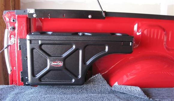FX4 AfterSwingCaseInstall 009 (Medium)