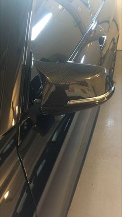 The new M style carbon fiber mirrors.