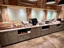 Breakfast buffet 