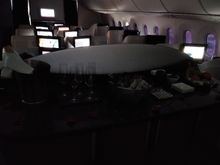 Mini-bar on QR dreamliner business class