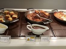 Pudding/Beef/Cauliflower Cheese