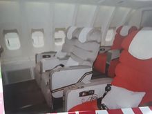 Upper class-Upper deck 747-400