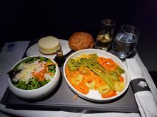 SEA-MEX redeye... Tortellini with a cheese tomato sauce... Side salad, warm bread basket passed around, cheesecake as dessert. 

Other choice was smoked salmon