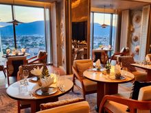 The Level lounge