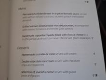 The roast beef and ice cream were nice, but I really didn't care much for the béarnaise mashed potatoes.