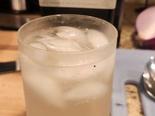 Uncle Val's gin
Cointreau
FeverTree grapefruit tonic
Polar grapefruit seltzer
