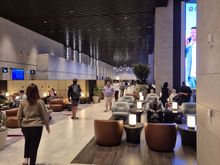 Straight into the Al Mourjan The Garden lounge. Thanks to many youtuber it was easy to find.