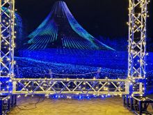 A illuminated frame to frame Mt Fuji ( in the aurora borealis display)