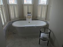 More than sumptous in size for 2 / blinds can be opened for parkview 