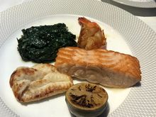 British fish medley (sole, prawn, salmon)