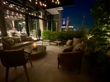 Terrace of the 86