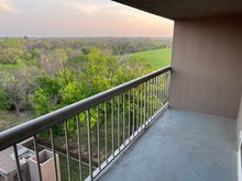 Concierge Level King Room Balcony
