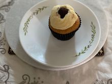 Cream cheese truffle cupcake 
