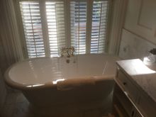 Fabulous soaker bath with good water pressure ensuring it filled quickly