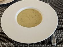 Buttery leek & Potato soup, chives