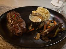 Ostrich steak at De Vagebond in Swellendam. Best meal of the trip.