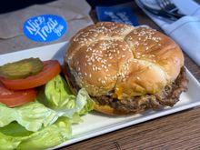 Cheeeeeeseburger! 
SEA-LAX 05 Feb