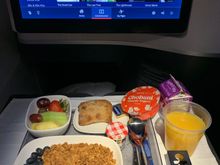 Granola and yogurt cold option 