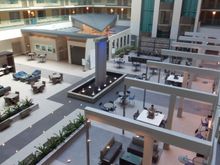 Embassy Suites breakfast and evening drinks area