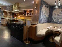 Akla restaurant