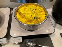 Scrambled eggs : any specific egg can be requested but as it cones from the restaurant downstairs it could take a while