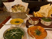 Daal (reminds of my mom's cooking), spinach, and delicious butter chicken. The bread basket was the bomb.