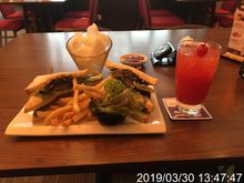 I chose the same Daily Meal on both days. One Welcome drink only.